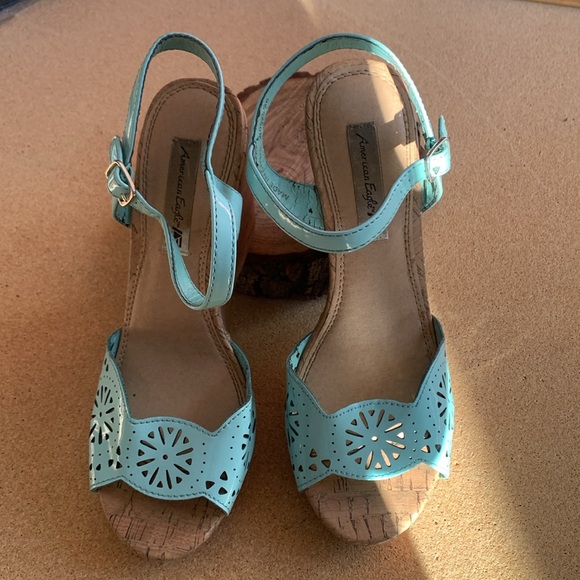 American Eagle  Cork Platforms Blue Shoes size 6” - Picture 2 of 6